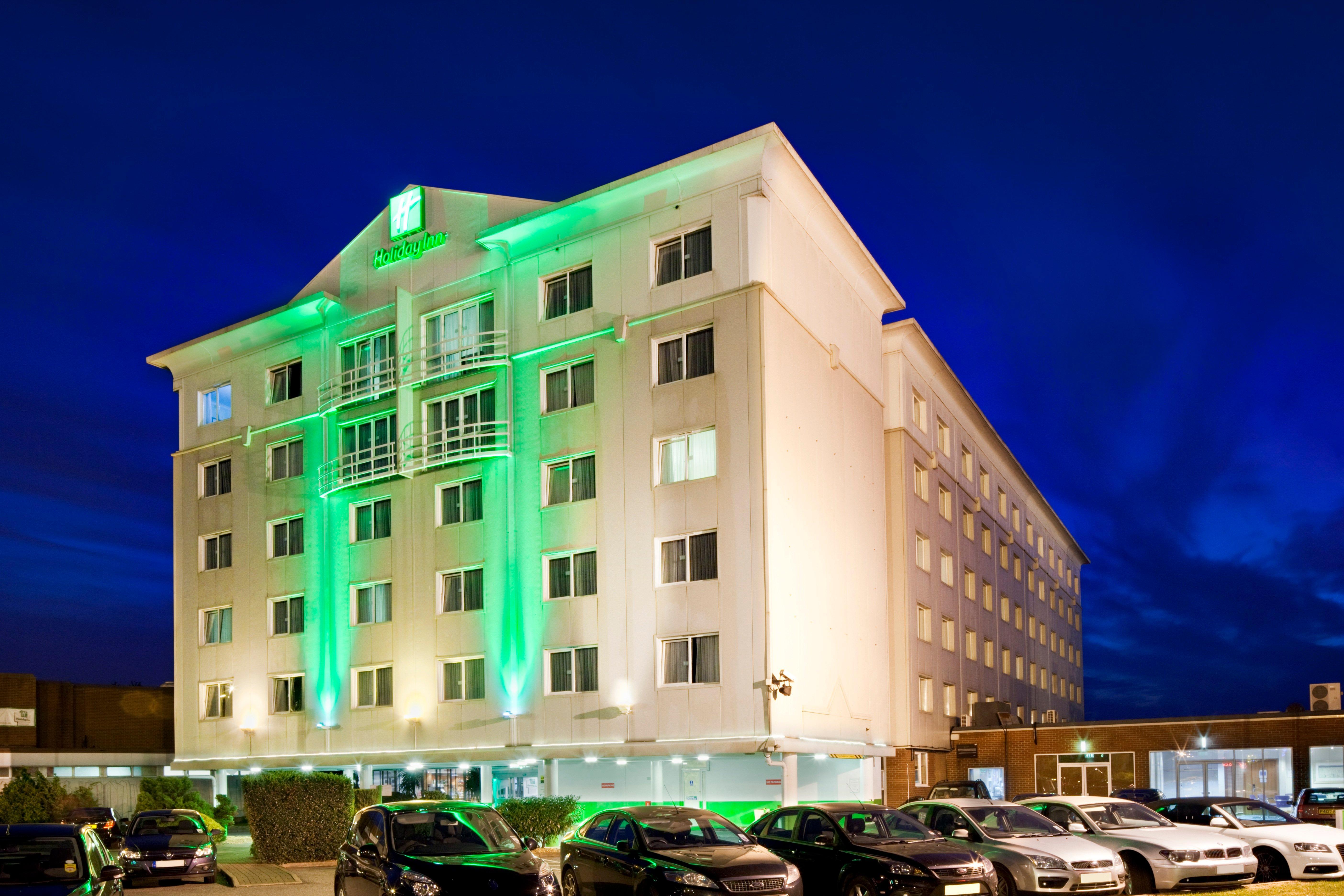 Holiday Inn Basildon By Ihg Экстерьер фото