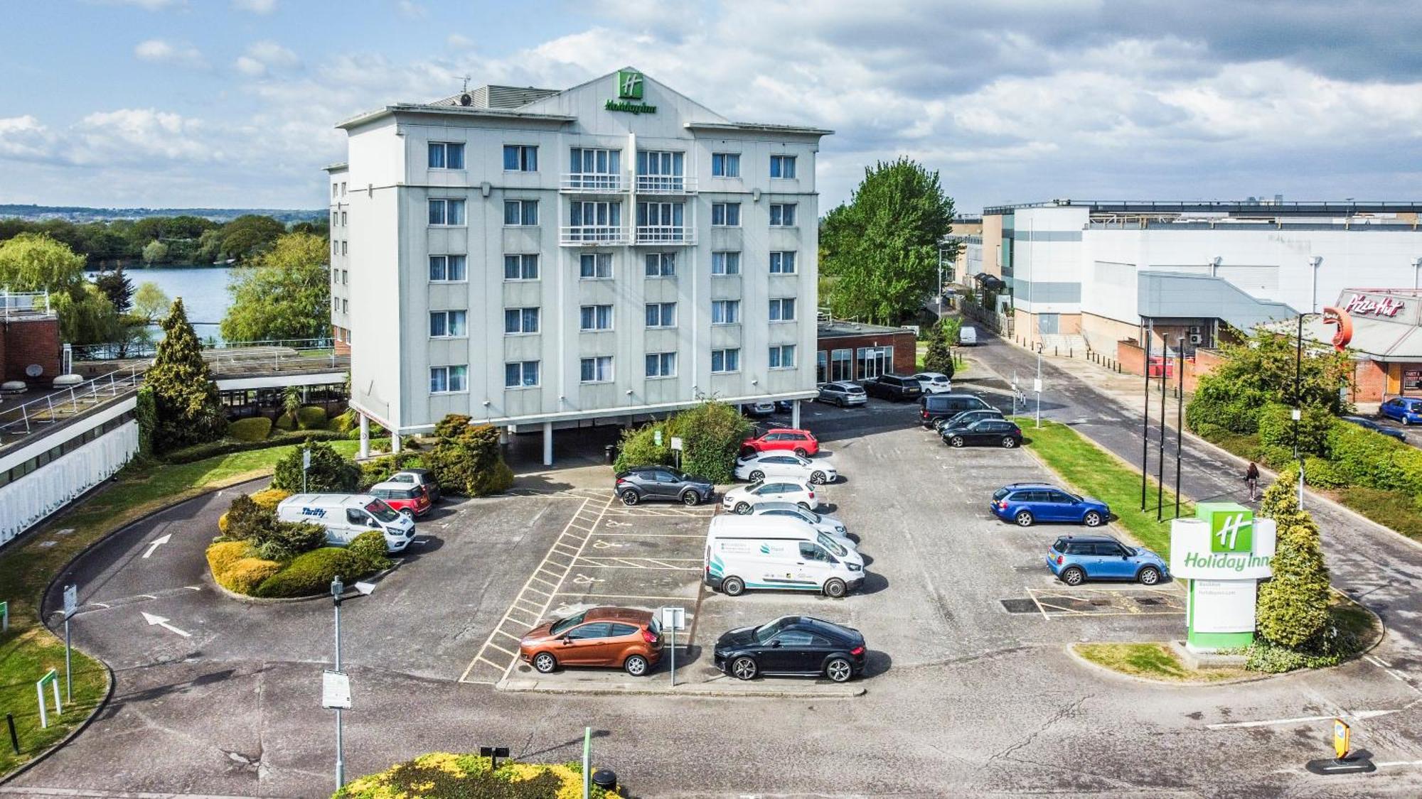 Holiday Inn Basildon By Ihg Экстерьер фото